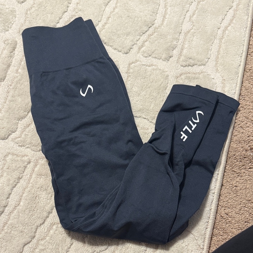 TLF Apparel High-Waist Black Leggings